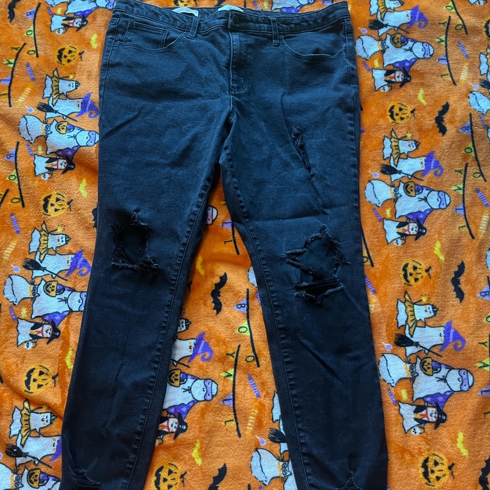 Universal Thread size 16